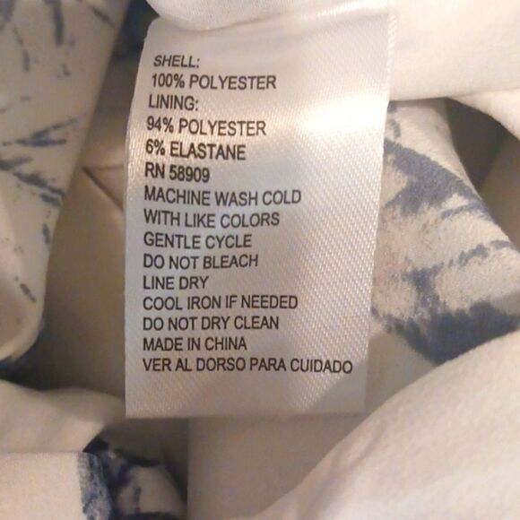 Alex Marie navy/ blue botanical print sleeveless cropped jumpsuit size 8 - Picture 14 of 14